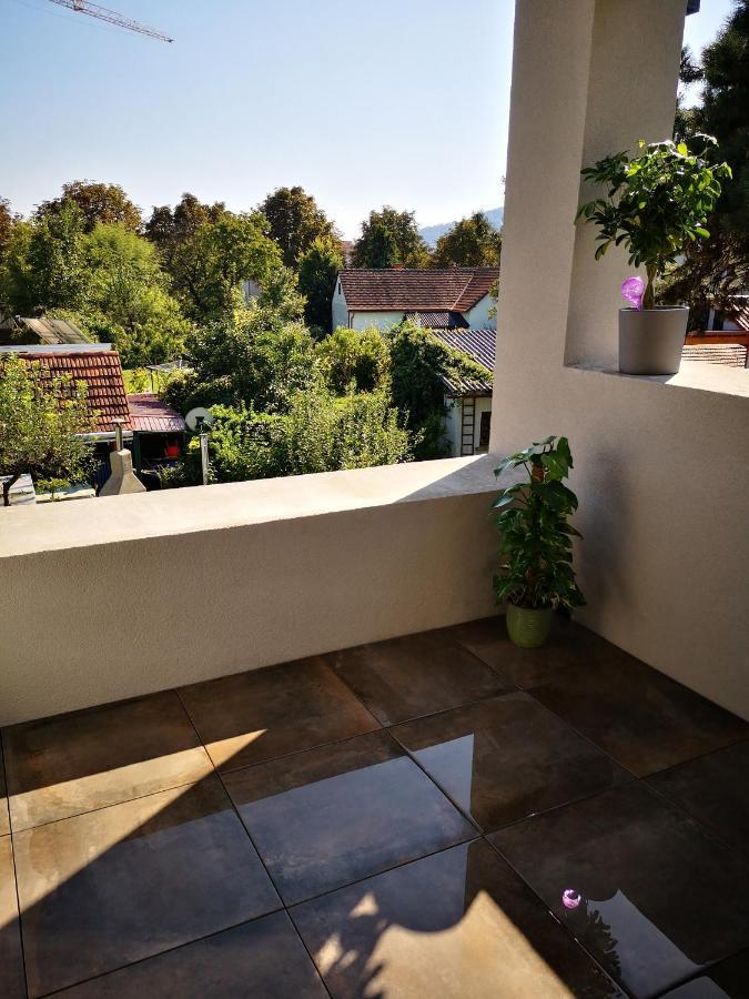 Spacy Apartment Next To The Center Of Graz With Terrasse Exterior foto